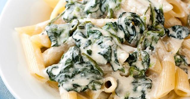 Baked Penne with Ricotta and Spinach
